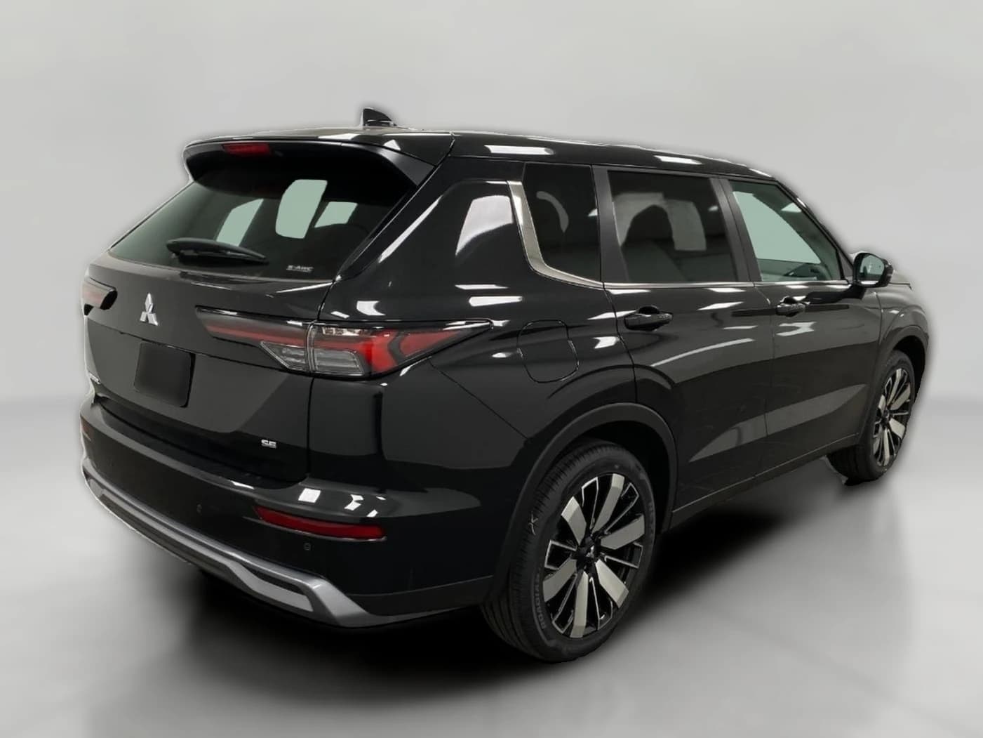 Mitsubishi Outlander SE S-AWC 2026 — side view