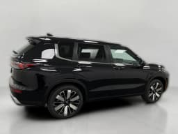 Mitsubishi Outlander SE S-AWC 2026 — side view