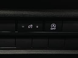 Mitsubishi Outlander SE S-AWC 2026 — side view