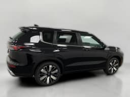 Mitsubishi Outlander SE S-AWC 2026 — side view