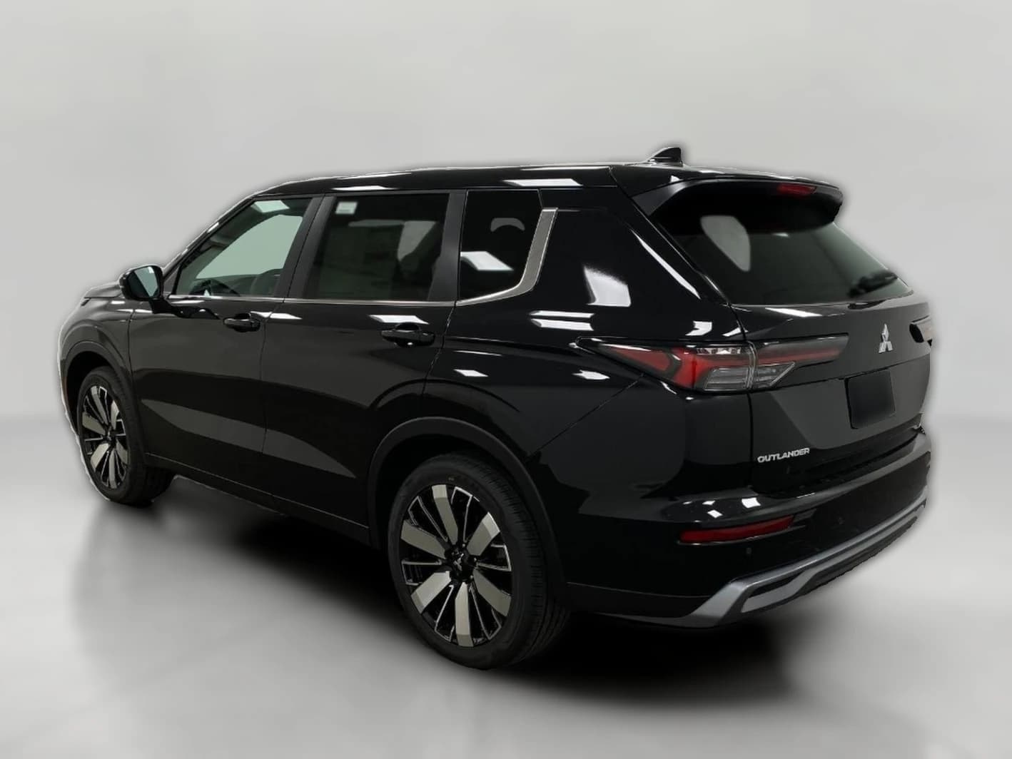 Mitsubishi Outlander SE S-AWC 2026 — side view