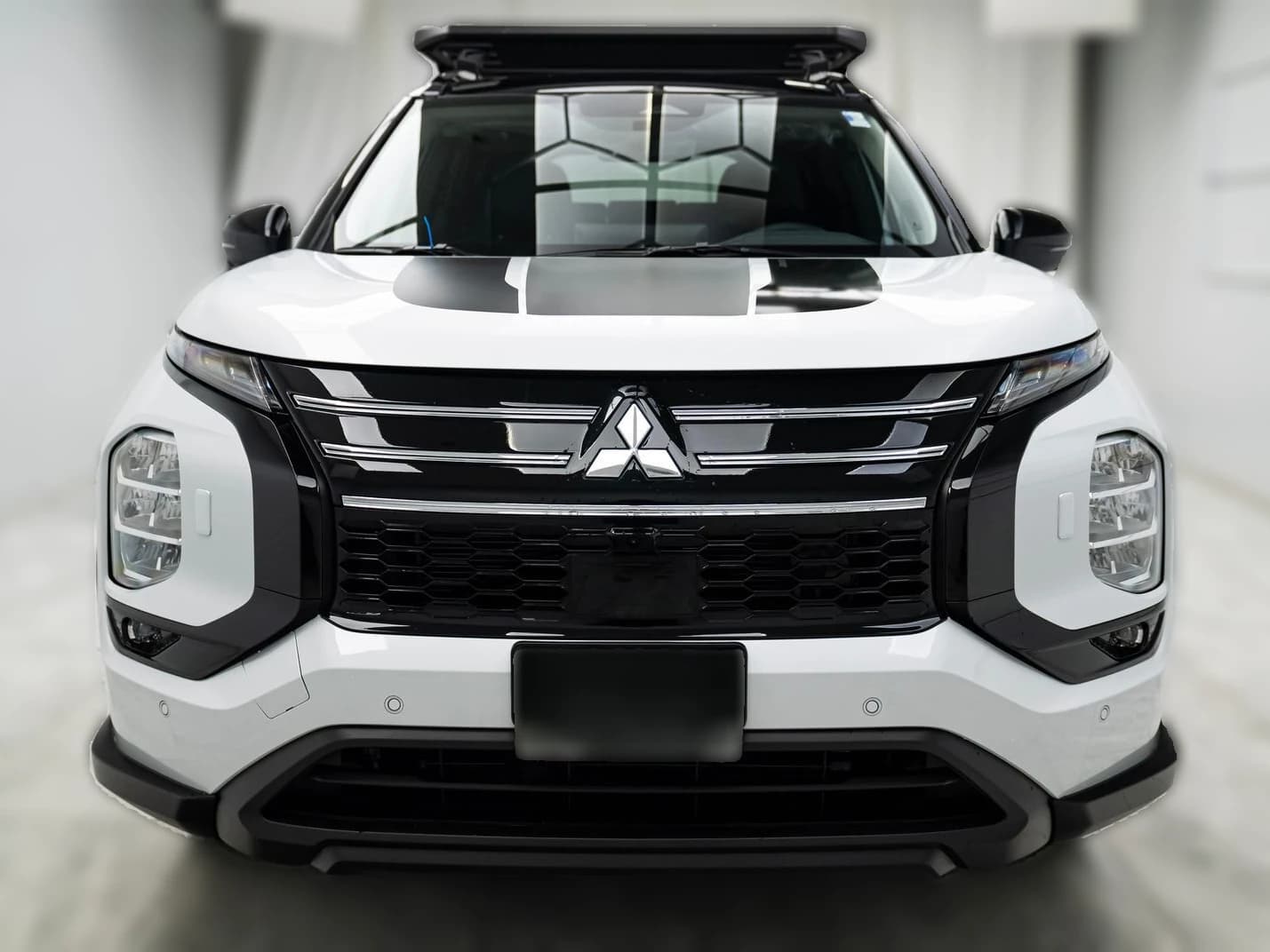 Mitsubishi Outlander Trail Edition S-AWC 2026 — side view
