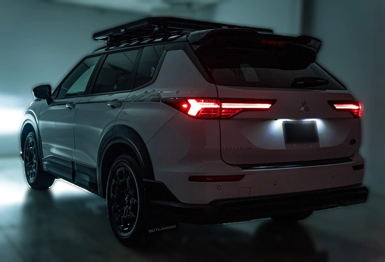 Mitsubishi Outlander Trail Edition S-AWC 2026 — side view
