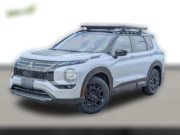 Mitsubishi Outlander Trail Edition S-AWC 2026 — side view