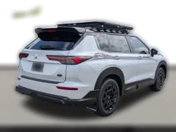 Mitsubishi Outlander Trail Edition S-AWC 2026 — side view