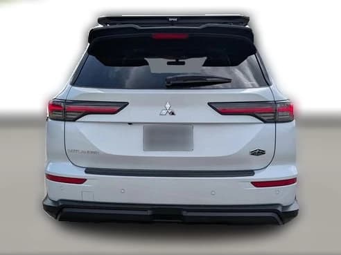 Mitsubishi Outlander Trail Edition S-AWC 2026 — side view