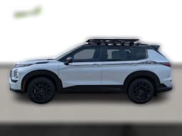 Mitsubishi Outlander Trail Edition S-AWC 2026 — side view