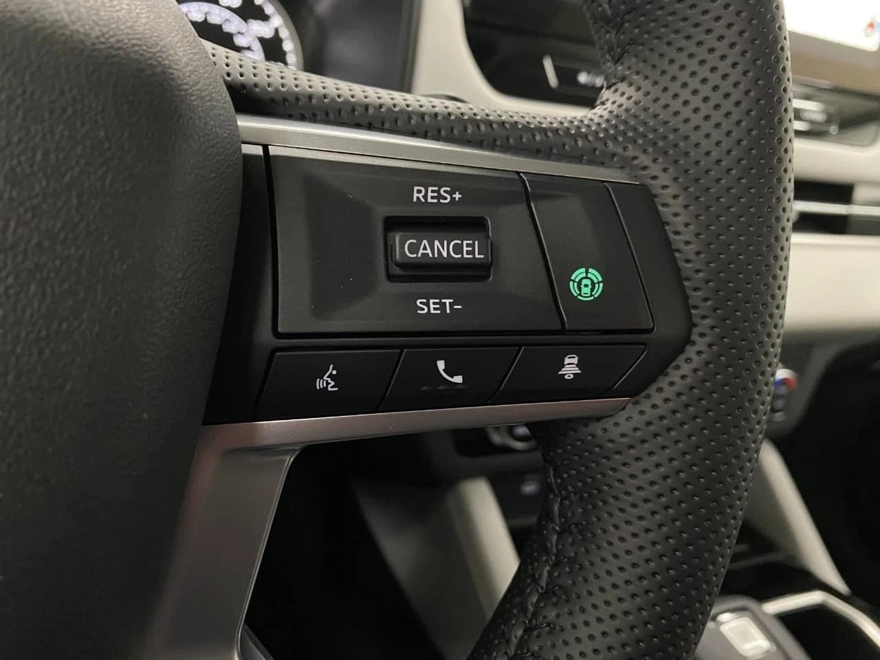 Mitsubishi Outlander SE S-AWC 2026 — side view