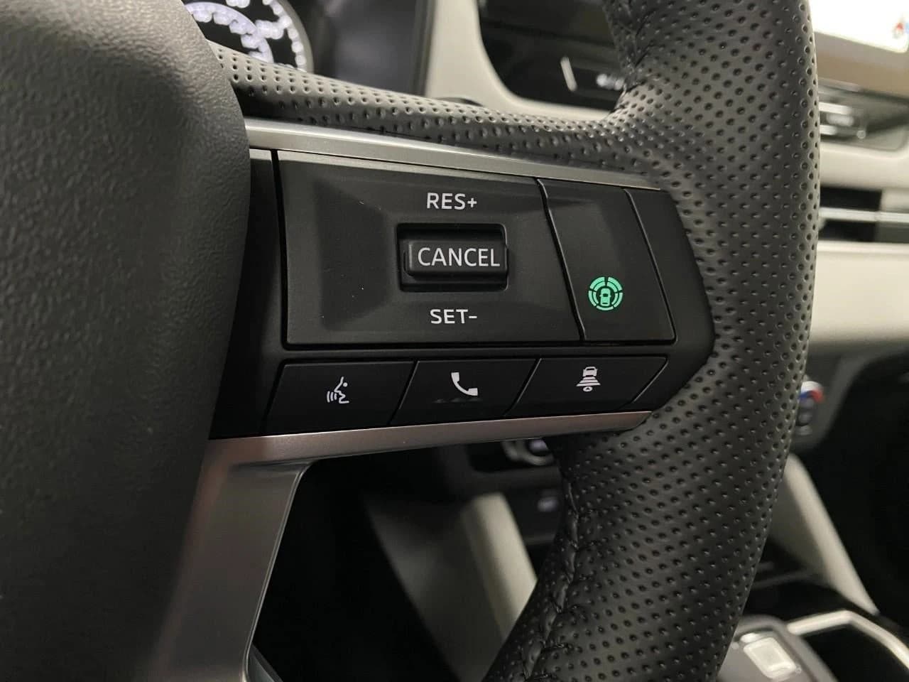 Mitsubishi Outlander SE S-AWC 2026 — side view