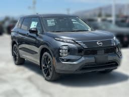 Nissan Rogue Plug-In Hybrid SL AWD 2026 — side view