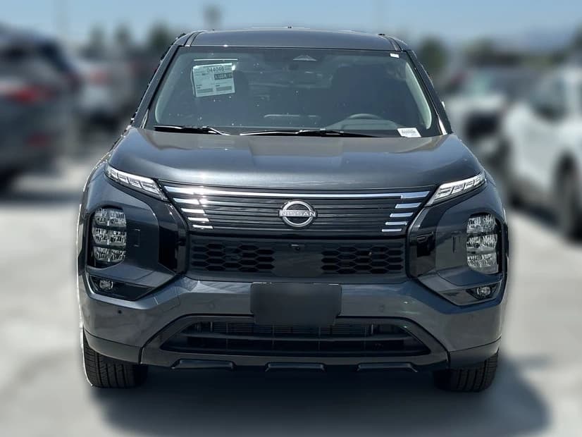 Nissan Rogue Plug-In Hybrid SL AWD 2026 — side view