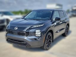 Nissan Rogue Plug-In Hybrid SL AWD 2026 — side view