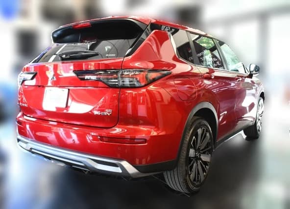 Mitsubishi Outlander Plug-In Hybrid SE S-AWC 2026 — side view