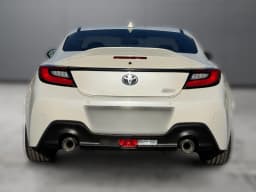 Toyota GR86 Premium Auto (Natl) 2026 — side view