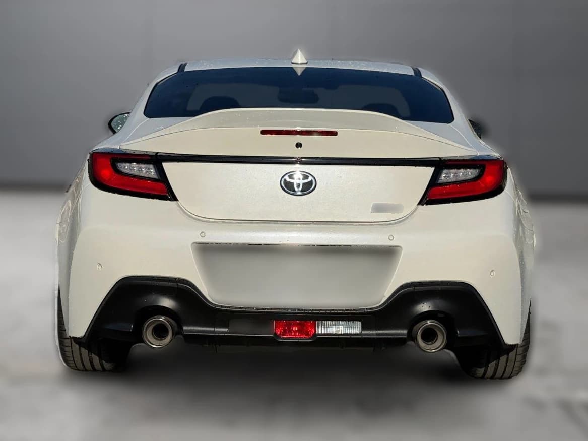 Toyota GR86 Premium Auto (Natl) 2026 — side view