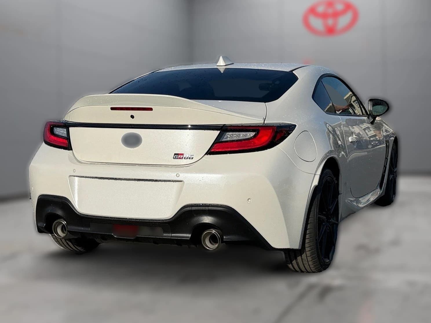 Toyota GR86 Premium Auto (Natl) 2026 — side view