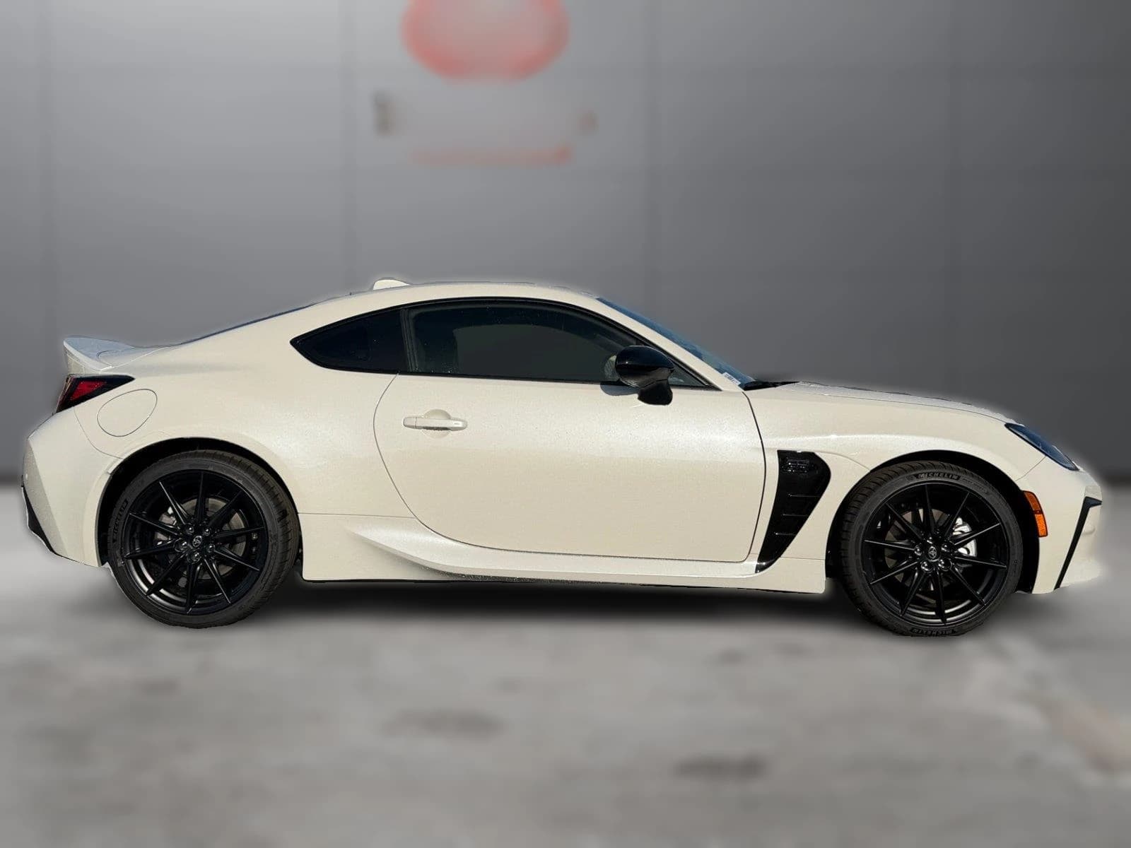 Toyota GR86 Premium Auto (Natl) 2026 — side view