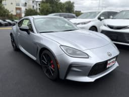 Toyota GR86 Premium Manual (Natl) 2026 — side view