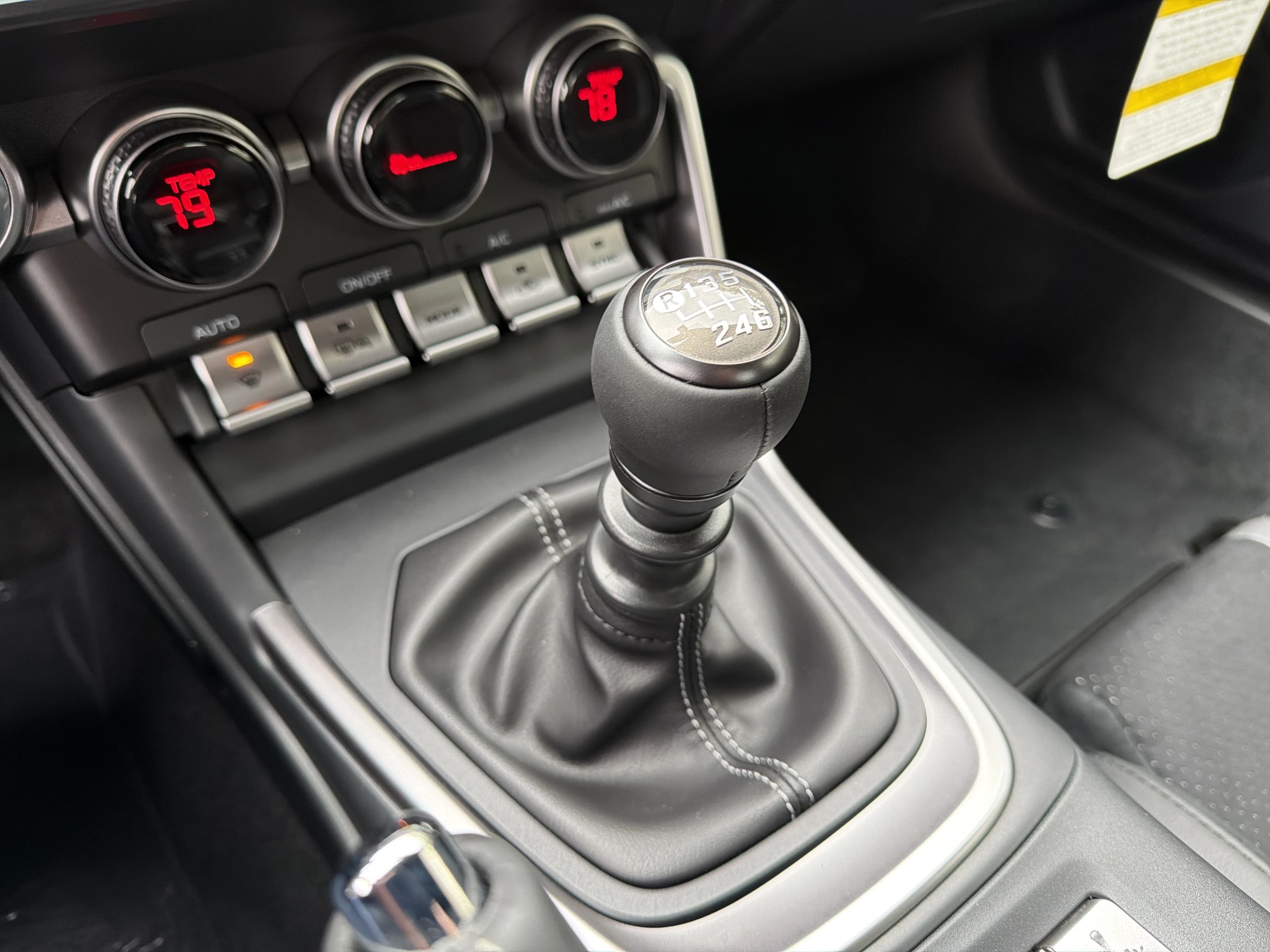 Toyota GR86 Premium Manual (Natl) 2026 — side view