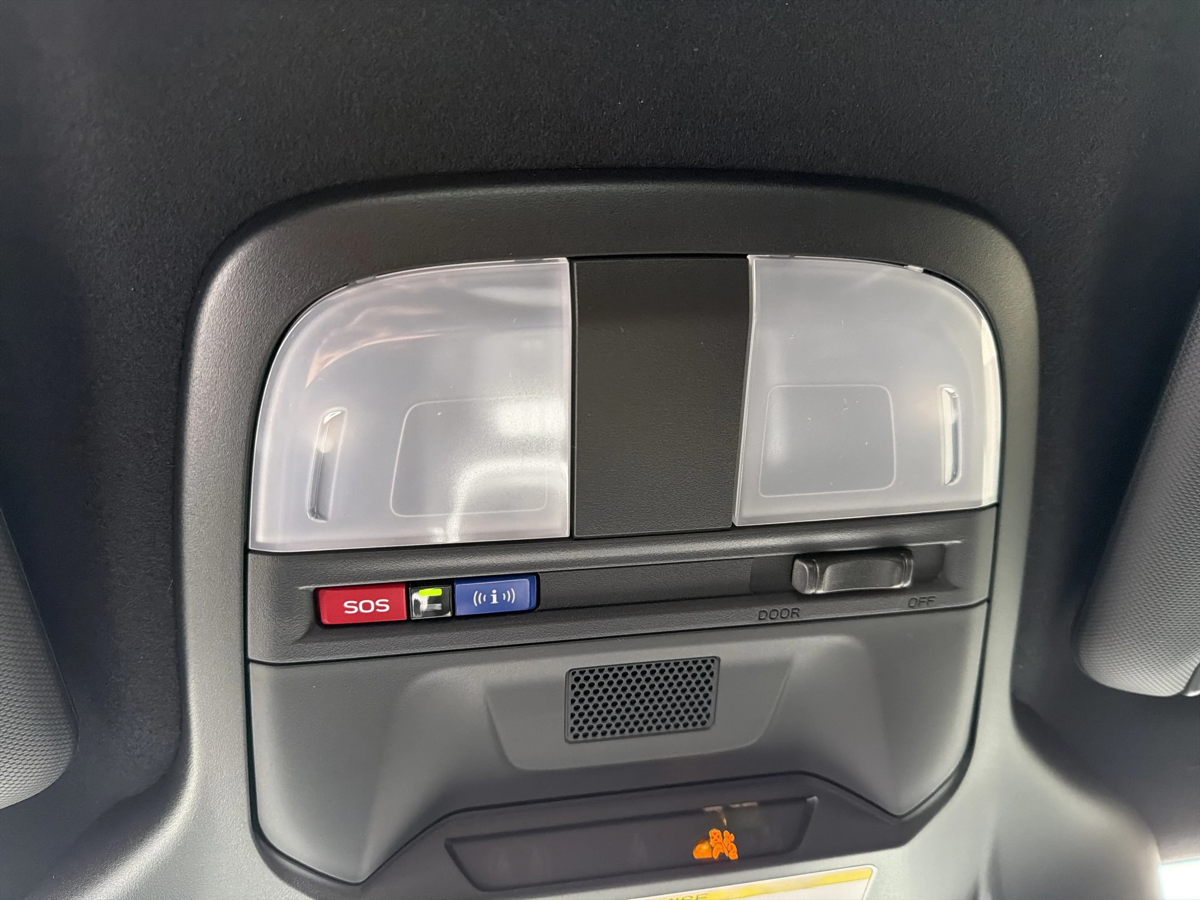 Toyota GR86 Premium Manual (Natl) 2026 — side view