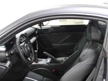 Toyota GR86 Premium Manual (Natl) 2026 — side view