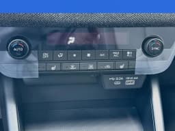 Subaru Outback Premium AWD 2026 — side view