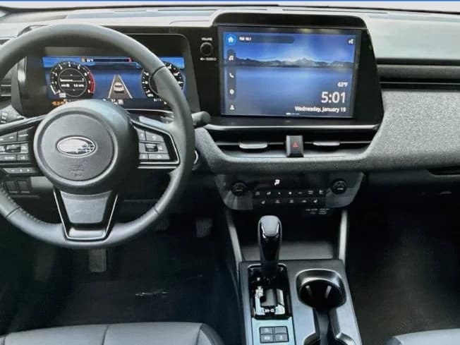 Subaru Outback Premium AWD 2026 — side view