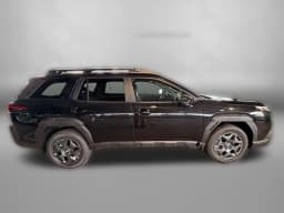 Subaru Outback Premium AWD 2026 — side view