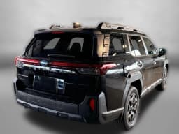 Subaru Outback Premium AWD 2026 — side view