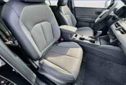 Subaru Outback Premium AWD 2026 — side view