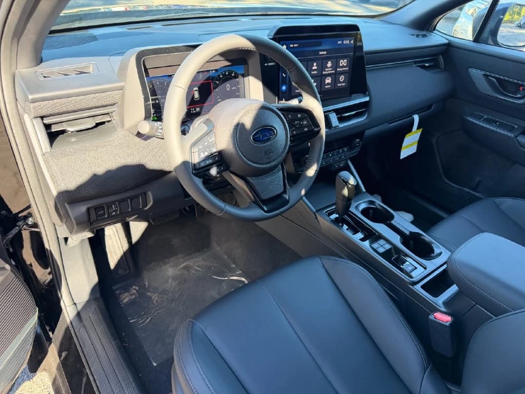 Subaru Outback Premium AWD 2026 — side view
