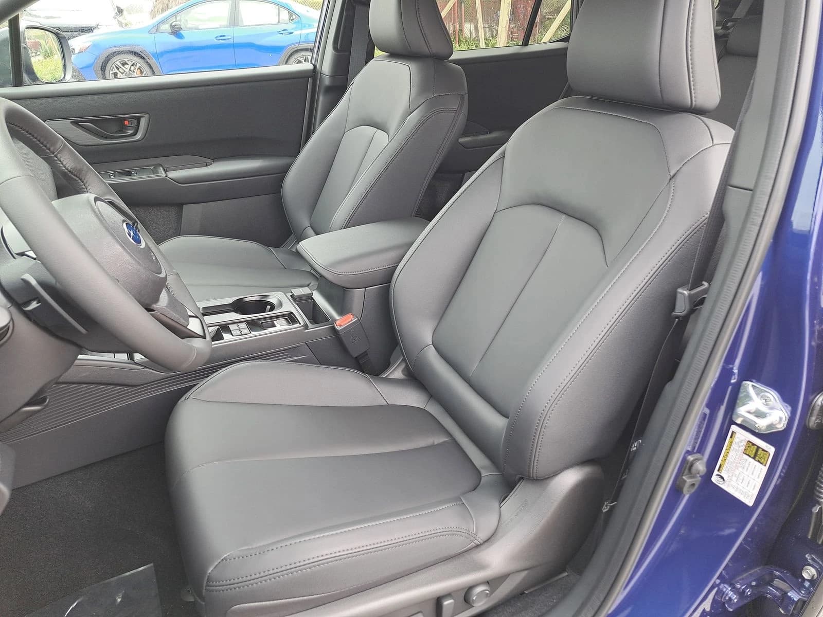 Subaru Outback Premium AWD 2026 — side view