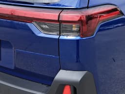 Subaru Outback Premium AWD 2026 — side view