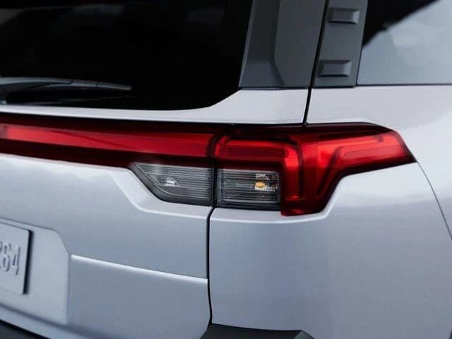 Subaru Outback Premium AWD 2026 — side view