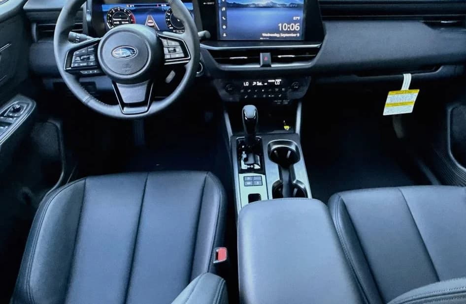 Subaru Outback Premium AWD 2026 — side view
