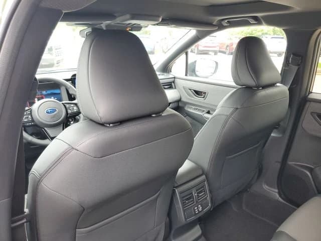 Subaru Outback Premium AWD 2026 — side view