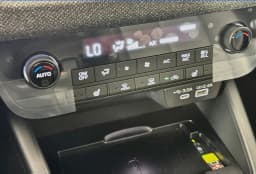Subaru Outback Premium AWD 2026 — side view
