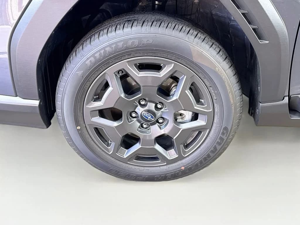 Subaru Outback Premium AWD 2026 — side view