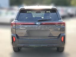 Subaru Outback Premium AWD 2026 — side view
