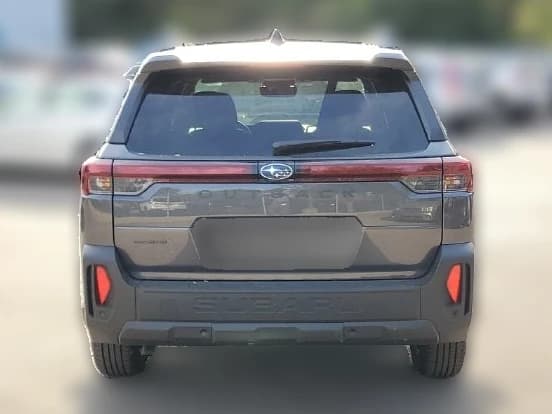 Subaru Outback Premium AWD 2026 — side view