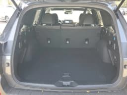 Subaru Outback Premium AWD 2026 — side view