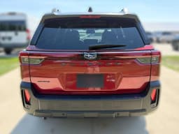 Subaru Outback Premium AWD 2026 — side view