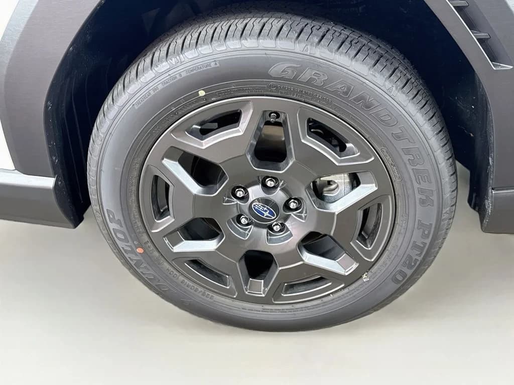 Subaru Outback Premium AWD 2026 — side view