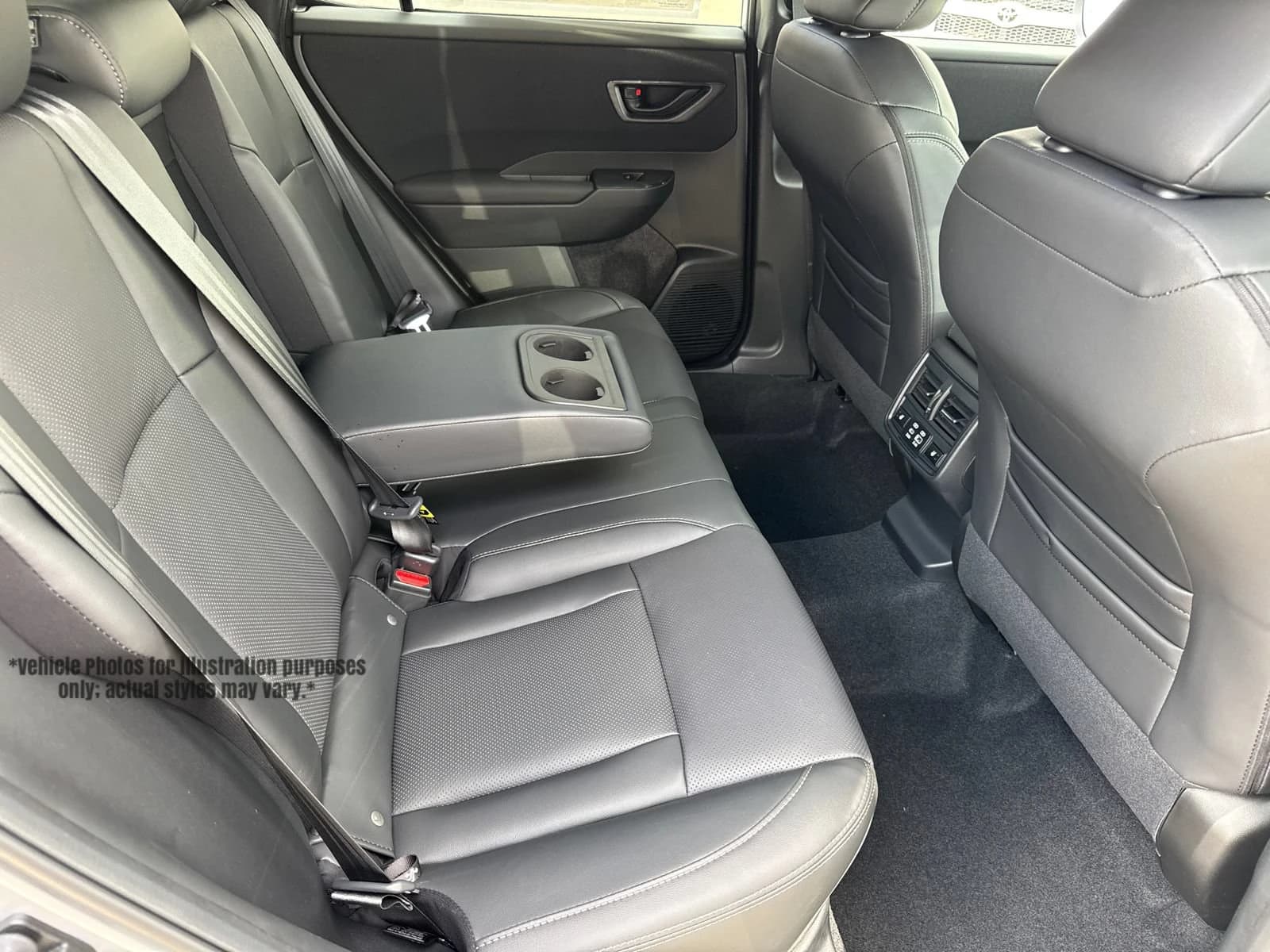 Subaru Outback Limited AWD 2026 — side view