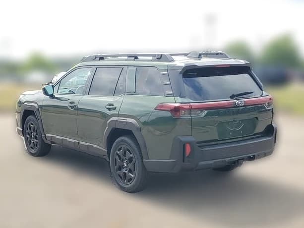 Subaru Outback Limited AWD 2026 — side view