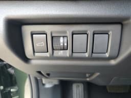 Subaru Outback Limited AWD 2026 — side view