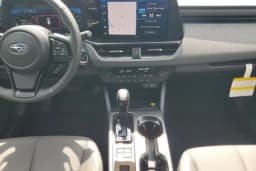 Subaru Outback Limited AWD 2026 — side view