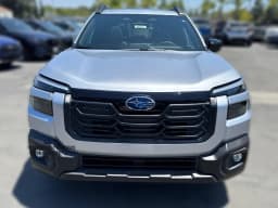 Subaru Outback Limited AWD 2026 — side view