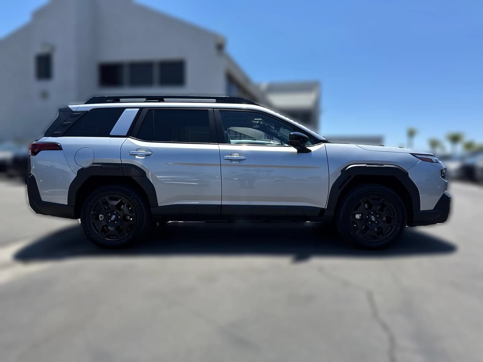 Subaru Outback Limited AWD 2026 — side view
