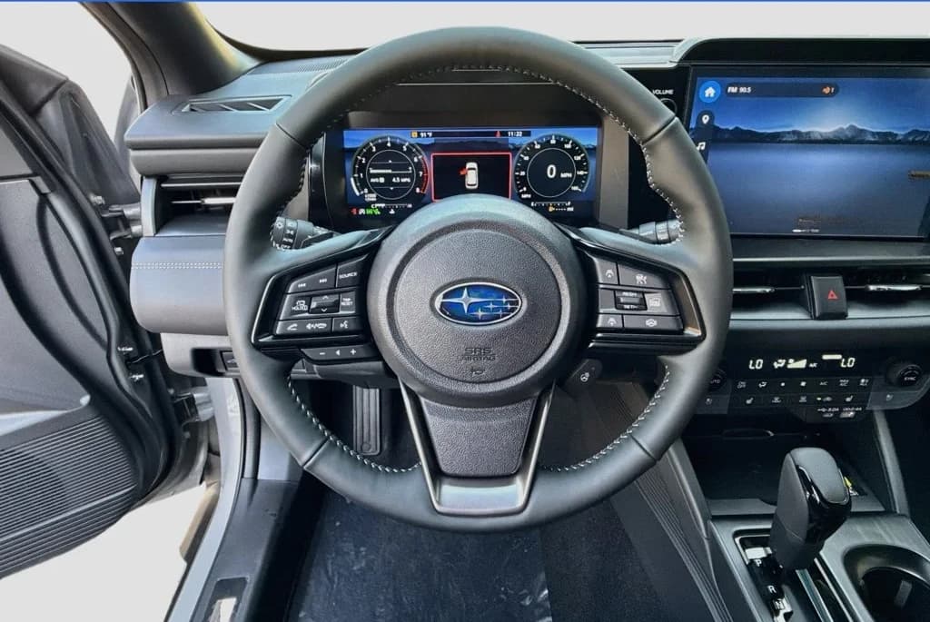 Subaru Outback Touring AWD 2026 — side view